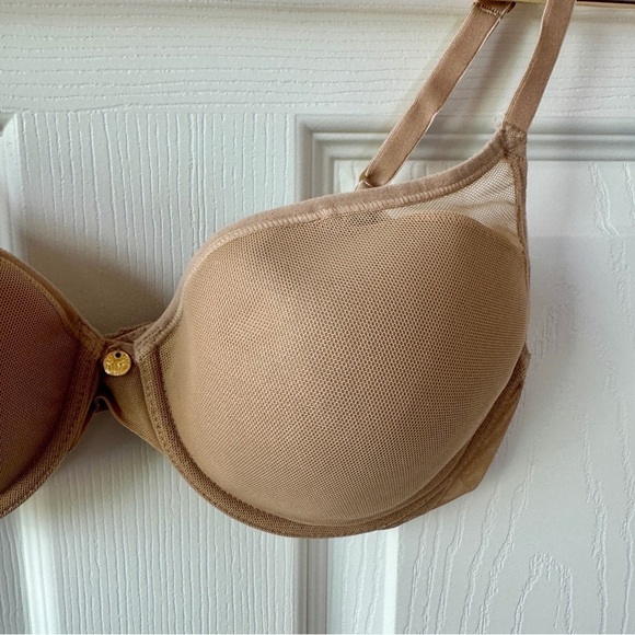 Natori Women’s Bra, Nude, with mesh overlay. Size 36B - Picture 3 of 6